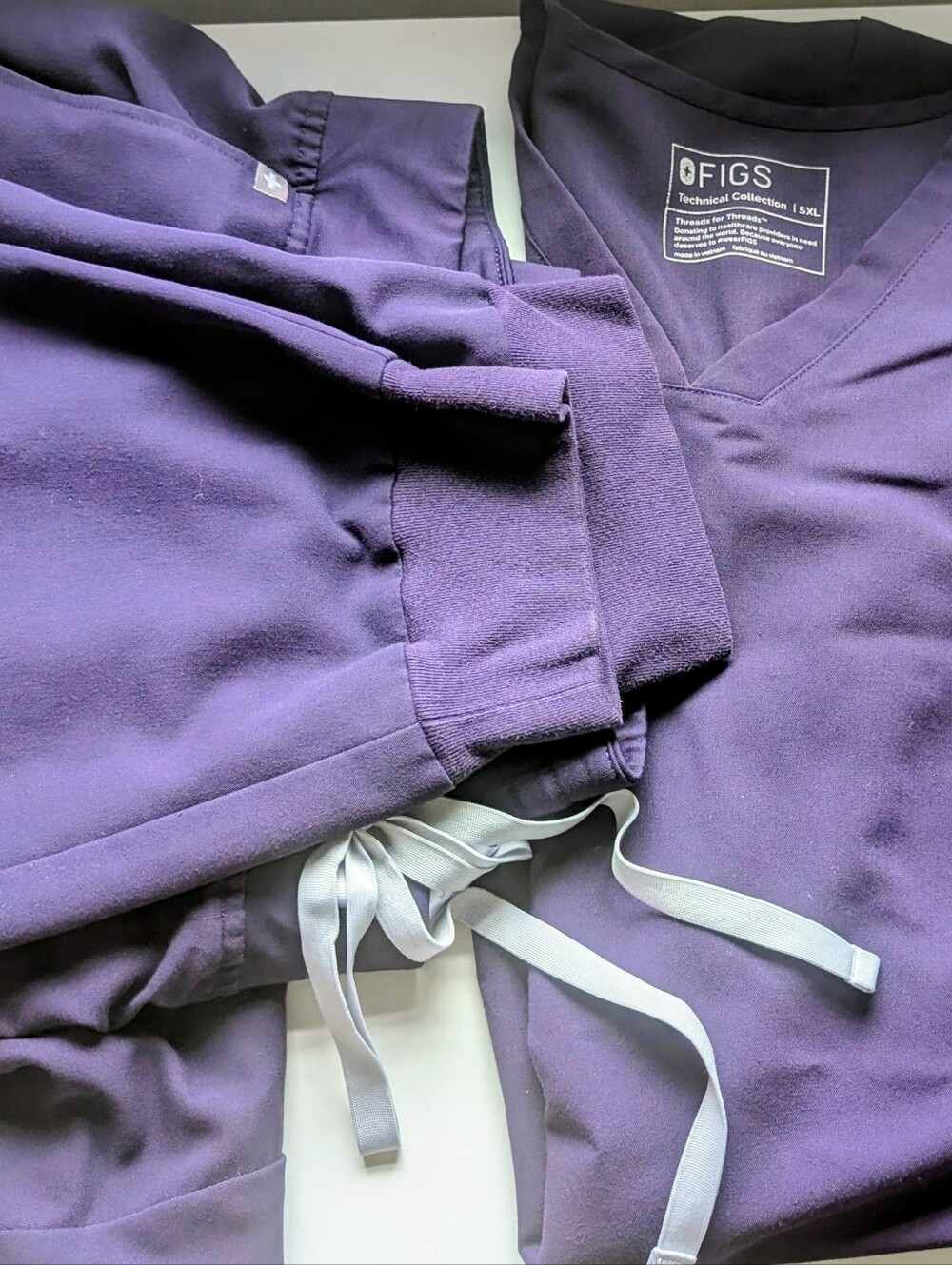 Figs Purple Jam Scrub Top & Pants Set 5x
